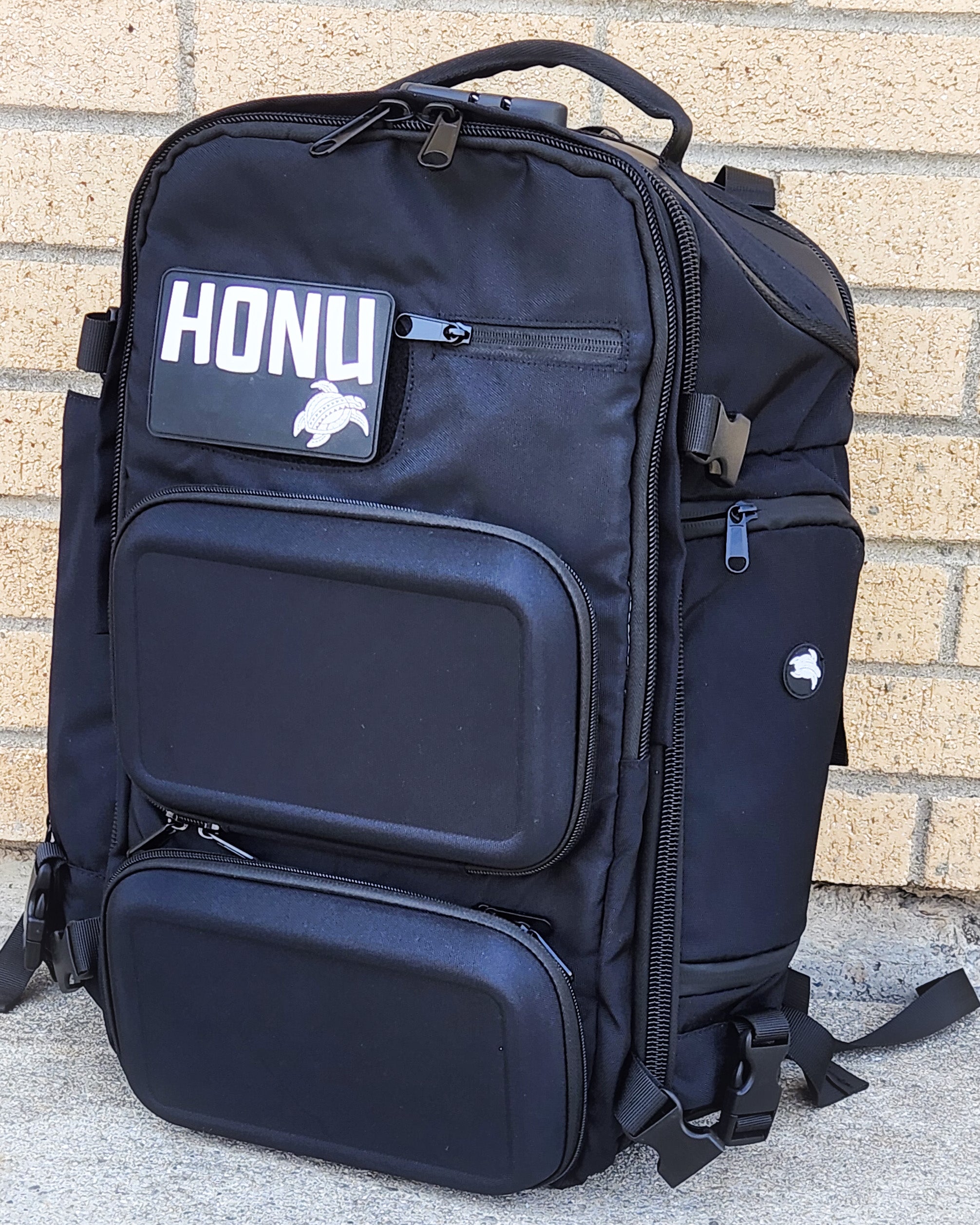 Venture Bag | Spacious, Functional, and Ideal for Active Lifestyles - Honu