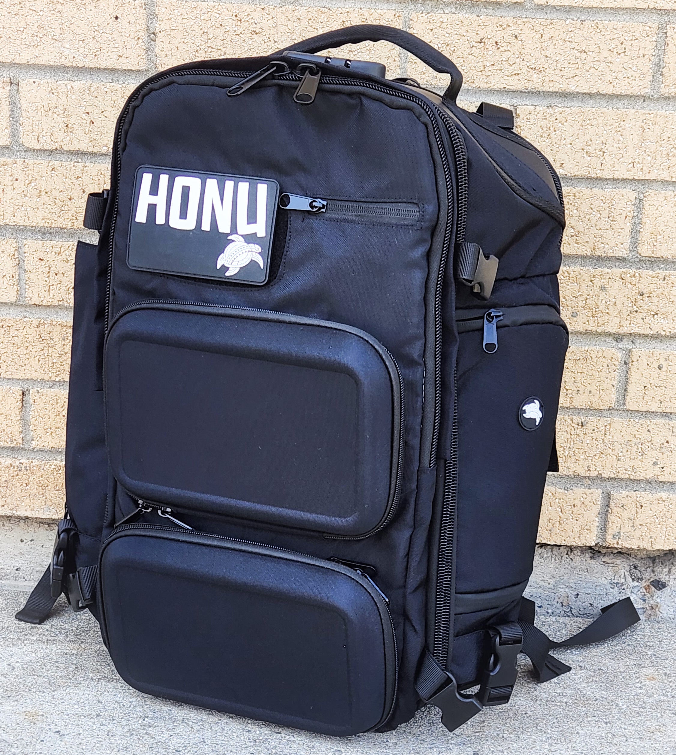 Venture Bag | Spacious, Functional, and Ideal for Active Lifestyles - Honu