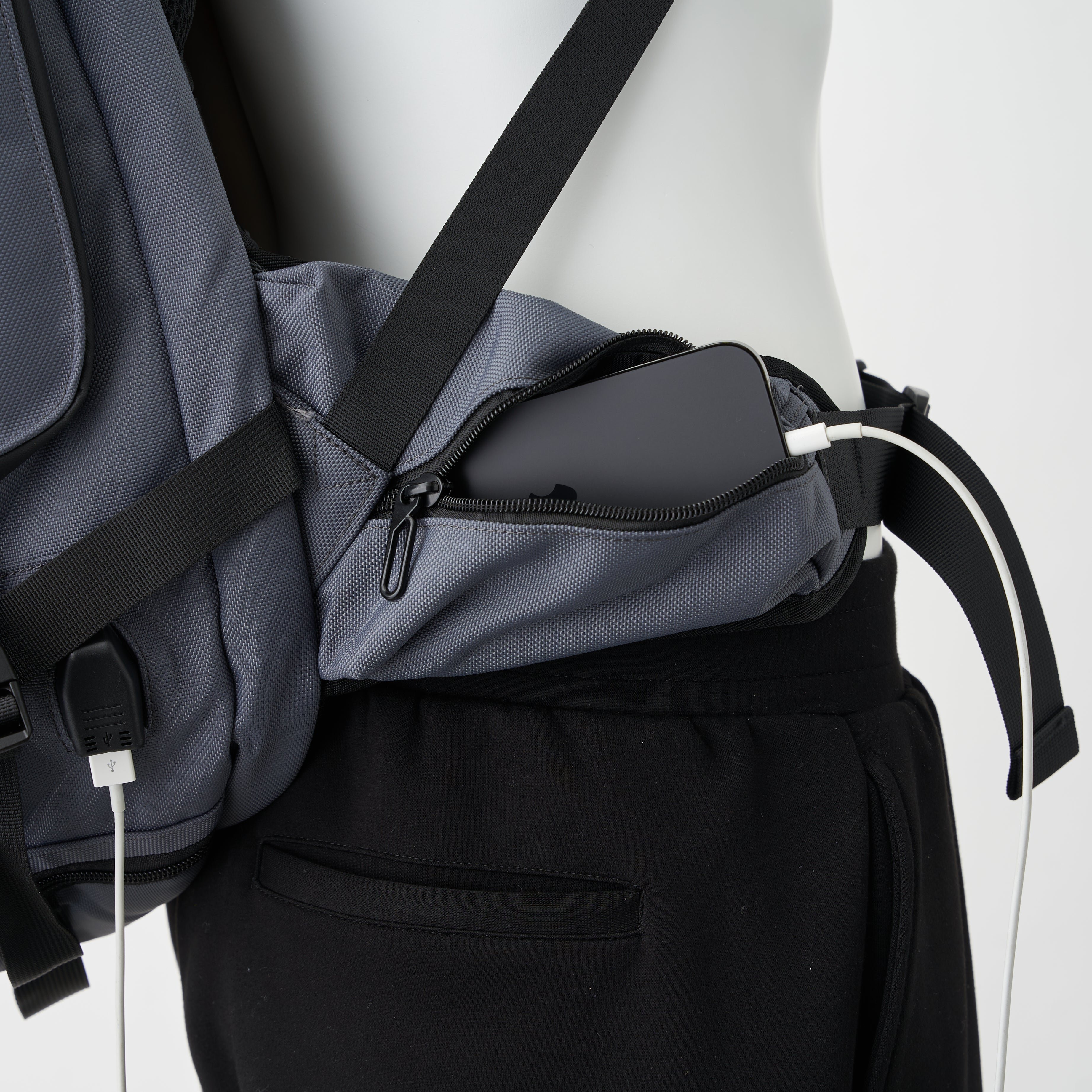 Venture Bag | Spacious, Functional, and Ideal for Active Lifestyles - Honu