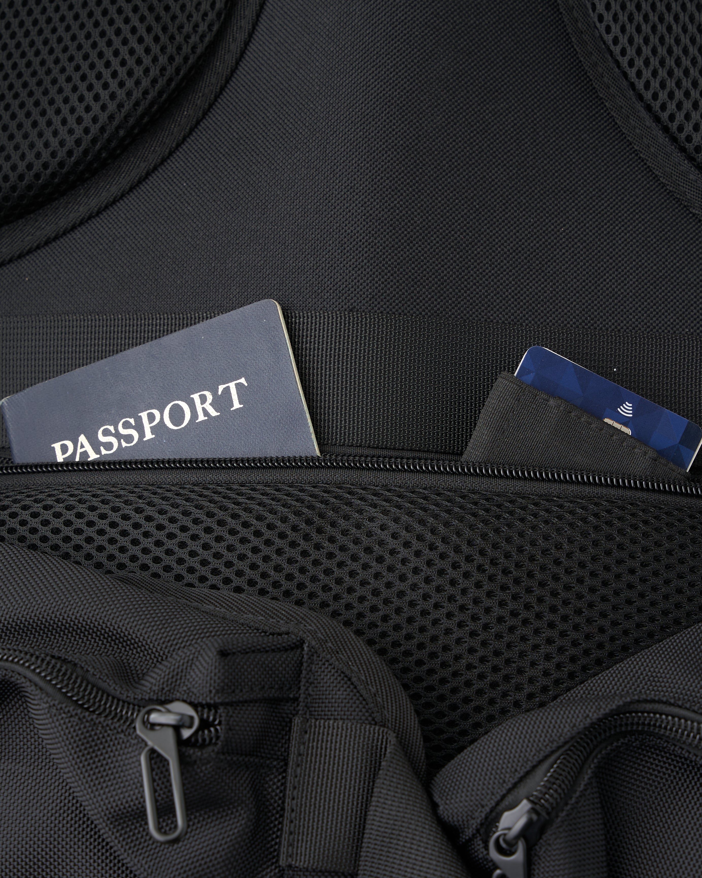 Venture Bag | Spacious, Functional, and Ideal for Active Lifestyles - Honu