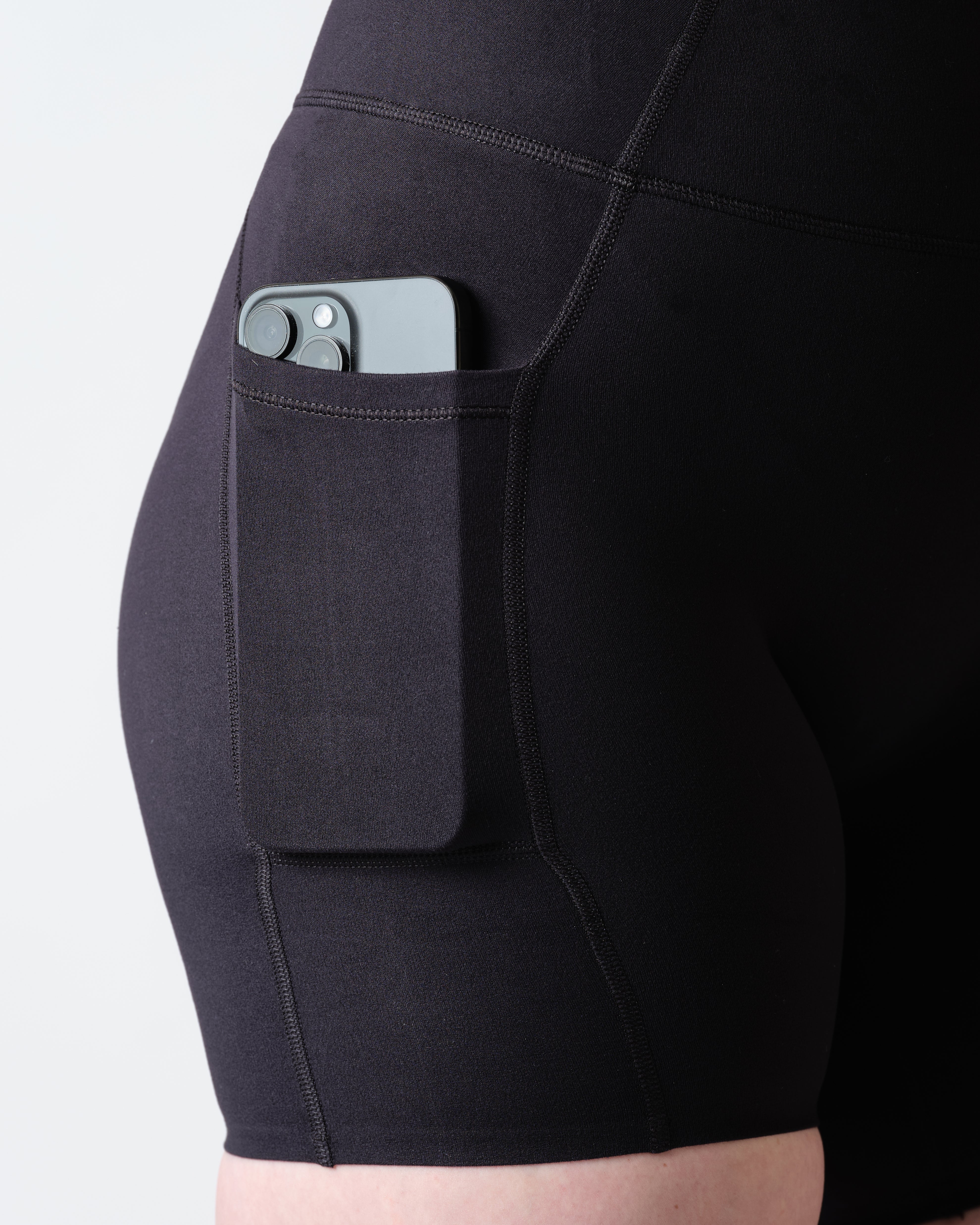 Legging Shorts with Pockets for Ultimate Comfort | Breathable and Supportive - Honu